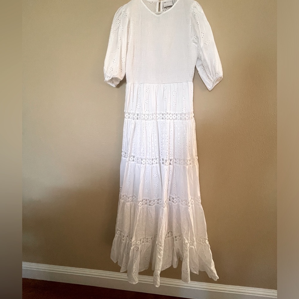 ASOS Design Maxi Broderie dress. Size US 8